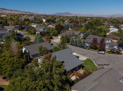 1880 Tess Way , Reno, NV 89511 Photo