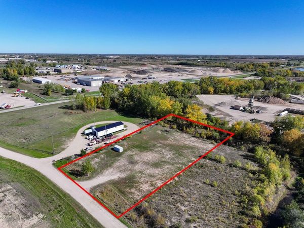 6771 Bullseye Drive SW, Alexandria, MN 56308