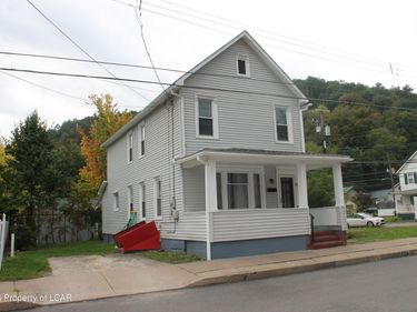 5 E Butler Street, Shickshinny, PA 18655