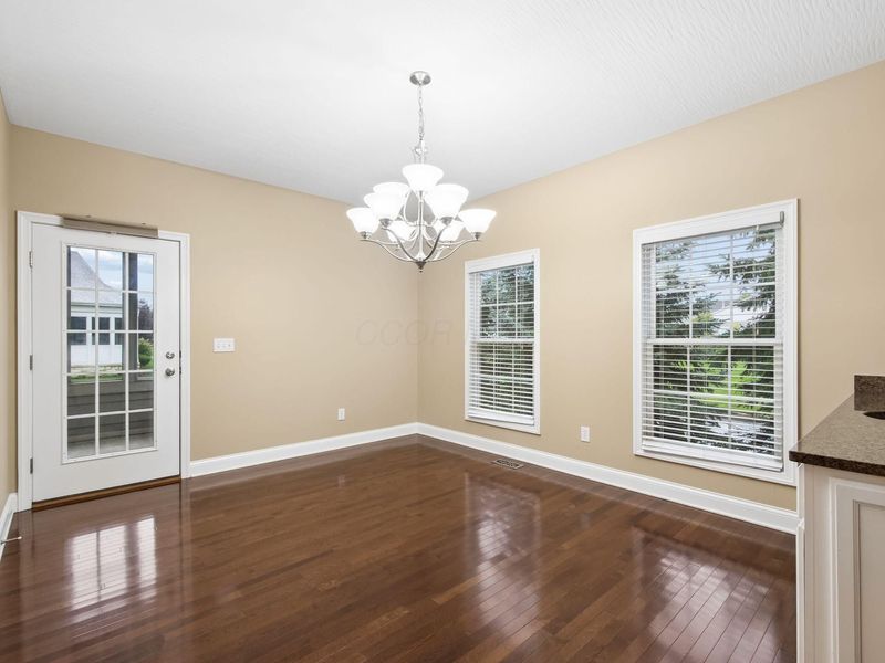 1112 Little Bear Place , Lewis Center, OH 43035 Photo 9