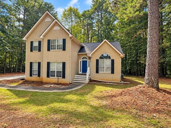 20 Bartlett Drive, Sharpsburg, GA 30277