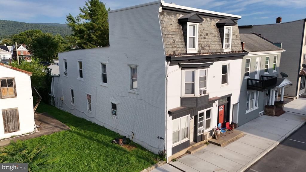 128 VALLEY STREET , LEWISTOWN, PA 17044