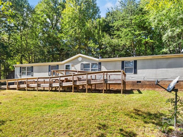 3285 Falcon Ridge Road , Maiden, NC 28650