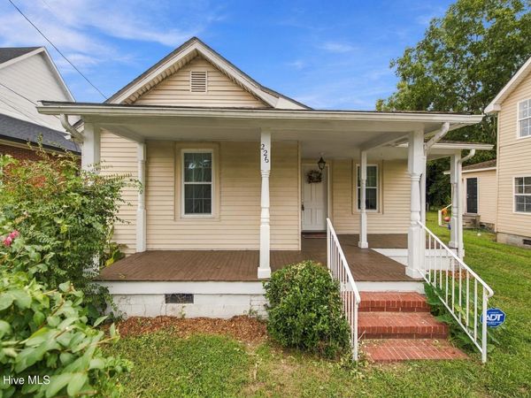 226 King Street, Hertford, NC 27944