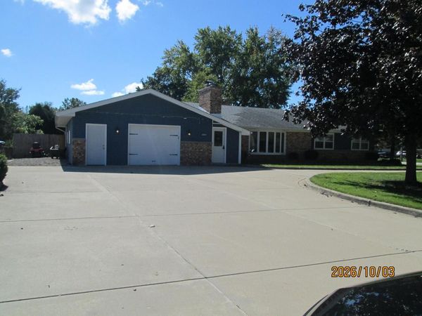 8235 Old Spring STREET, Mount Pleasant, WI 53406