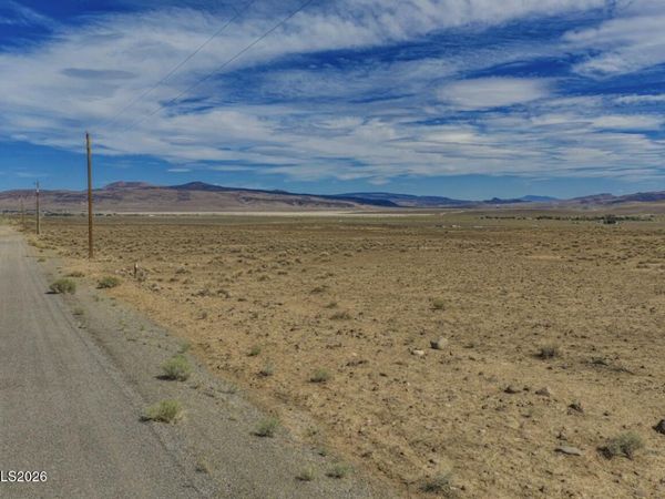 12285 Shawnee Road, Stagecoach, NV 89429
