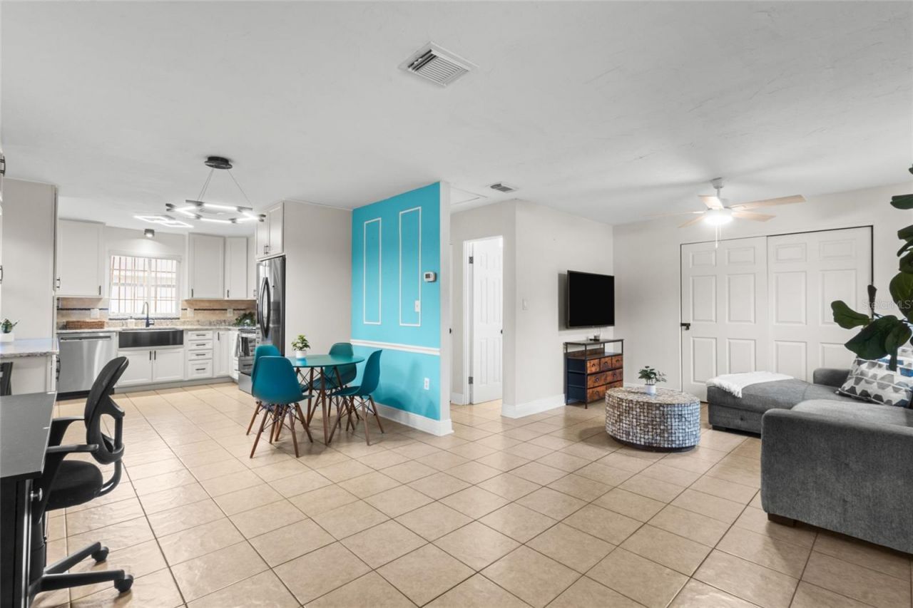 5318 17th Street W, Bradenton, FL 34207 Photo