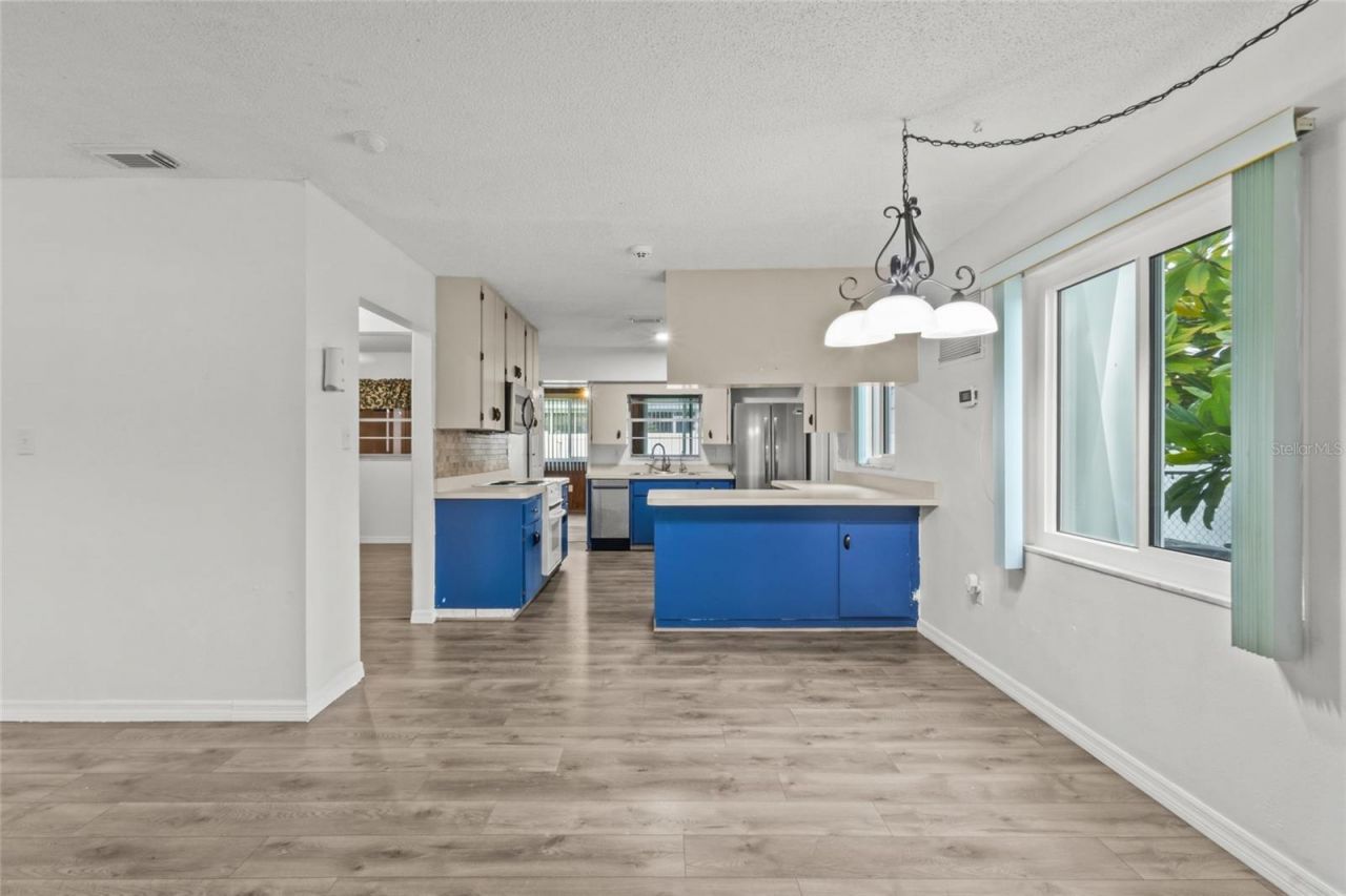 5318 17th Street W, Bradenton, FL 34207 Photo