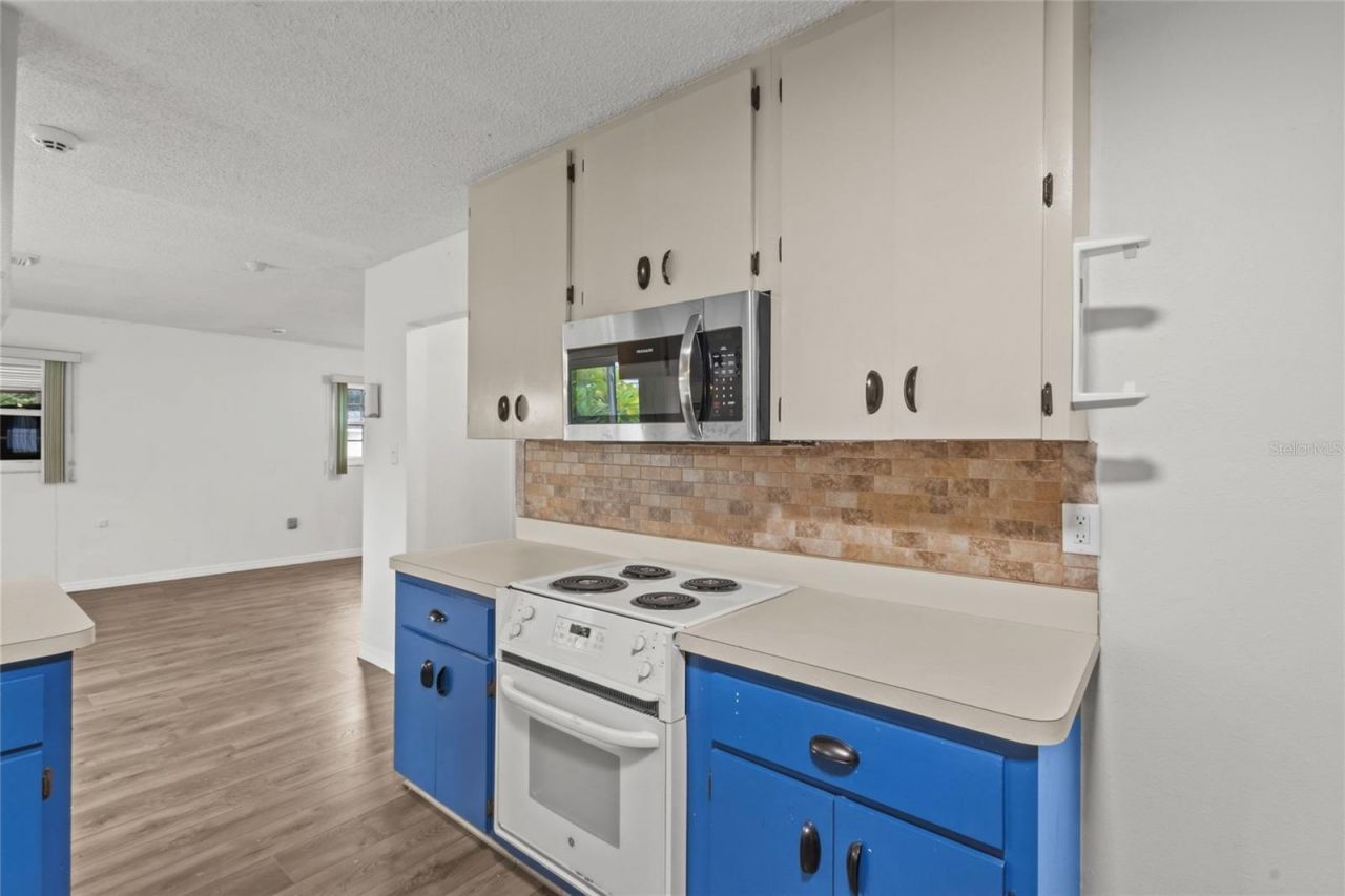 5318 17th Street W, Bradenton, FL 34207 Photo