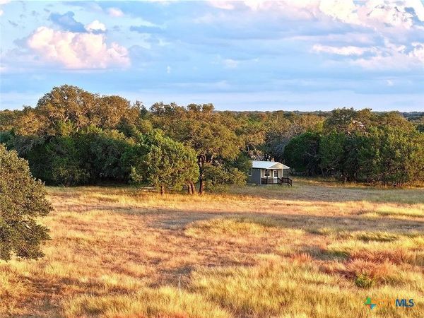 119 County Road 107 , Lampasas, TX 76550