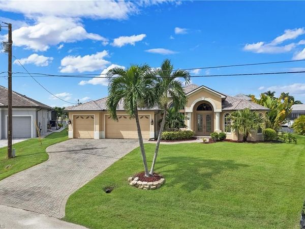 2215 SW 45th TER , CAPE CORAL, FL 33914