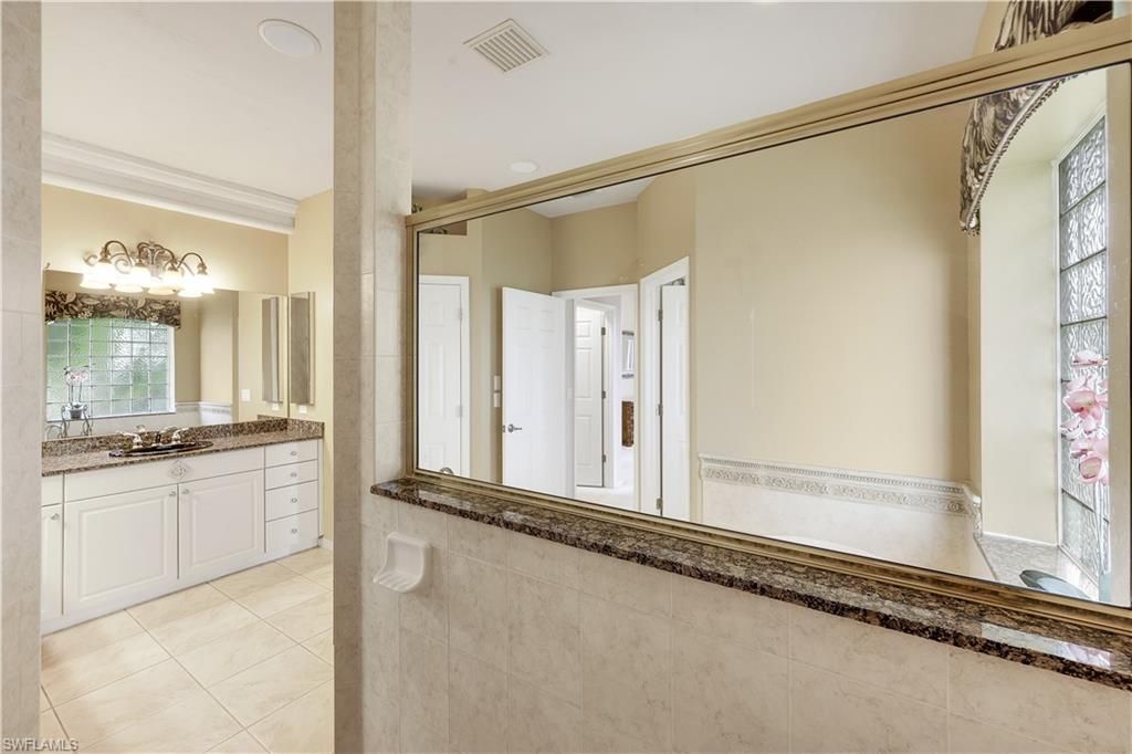 2215 SW 45th Ter, Cape Coral, FL 33914 Photo