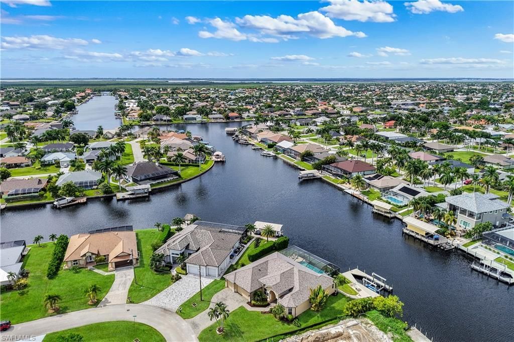 2215 SW 45th Ter, Cape Coral, FL 33914 Photo