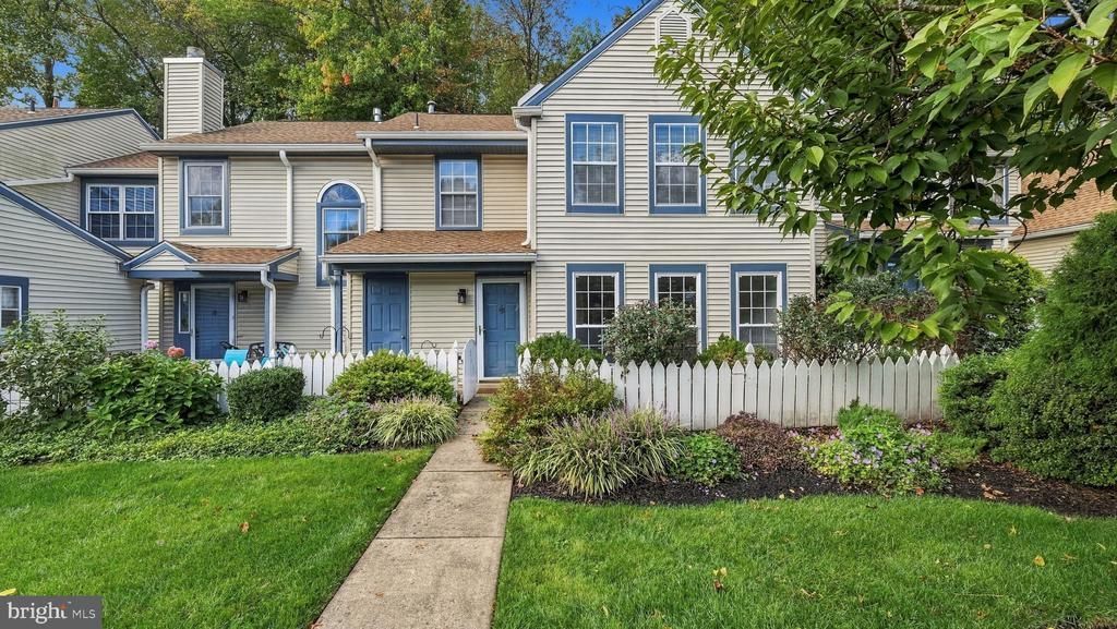 574 FRASSETTO DRIVE, SOUTHAMPTON, PA 18966