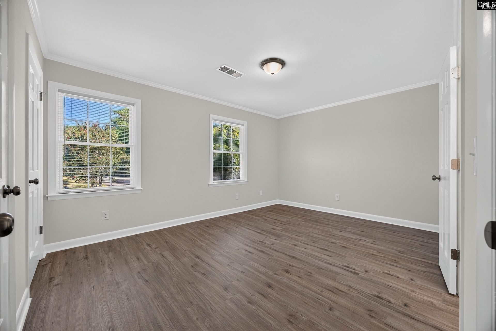 183 Jefferson Place Photo 10