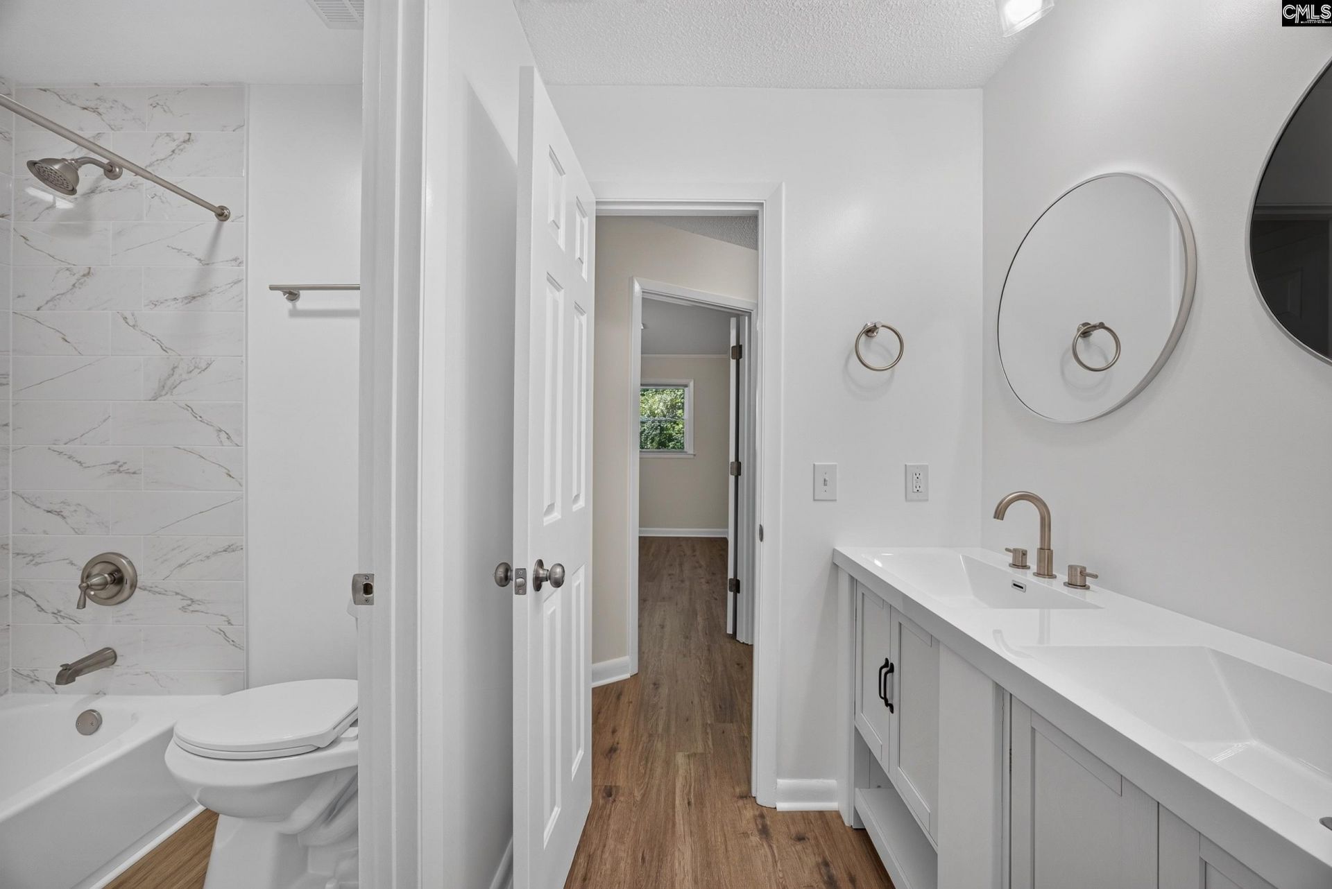 183 Jefferson Place Photo 13
