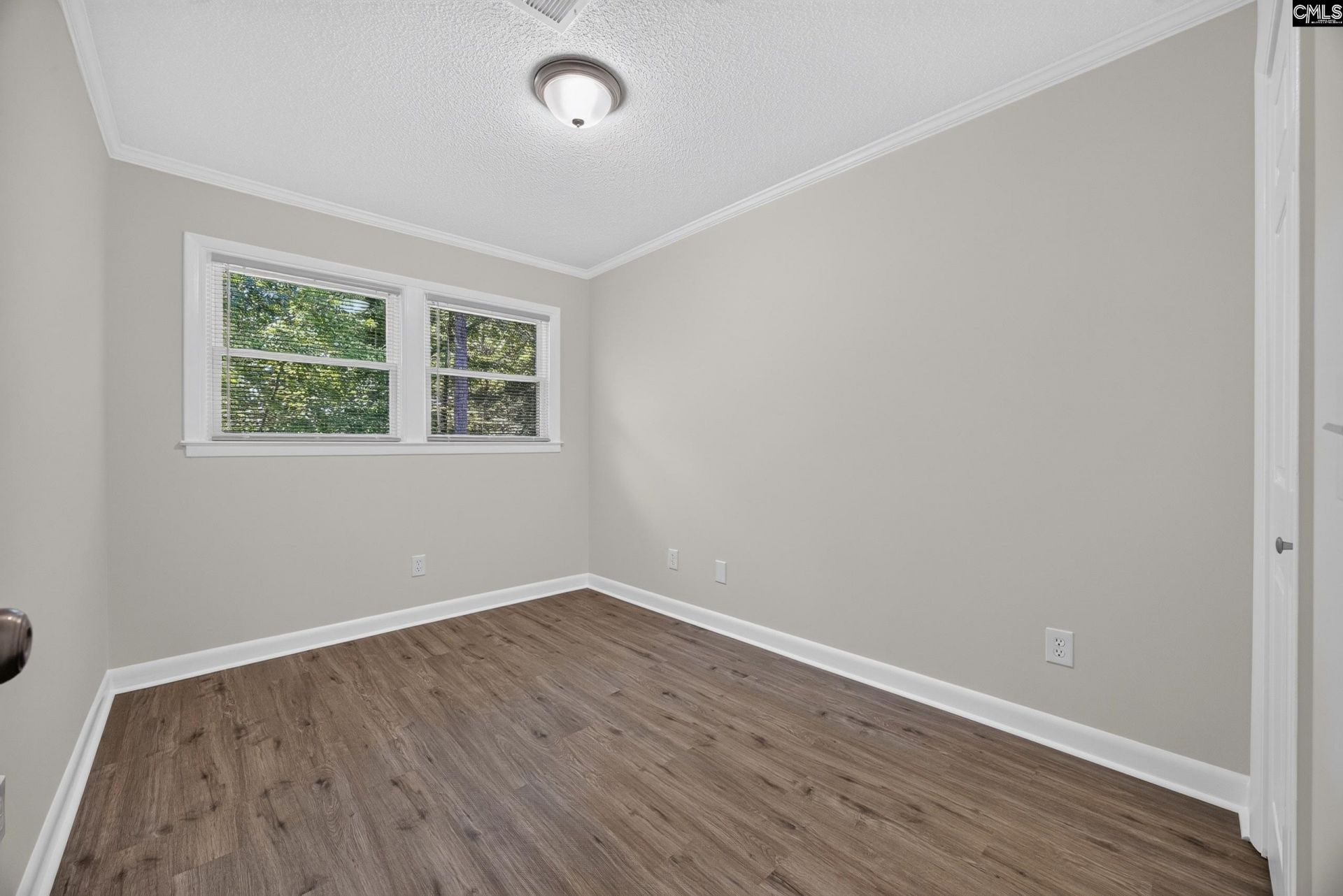 183 Jefferson Place Photo 15