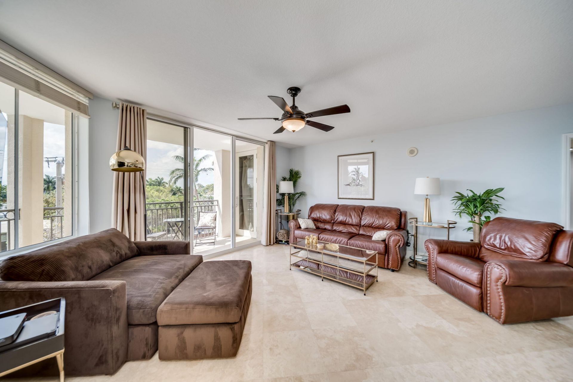 2011 N Ocean Boulevard, Unit 302, Fort Lauderdale, FL 33305 Photo