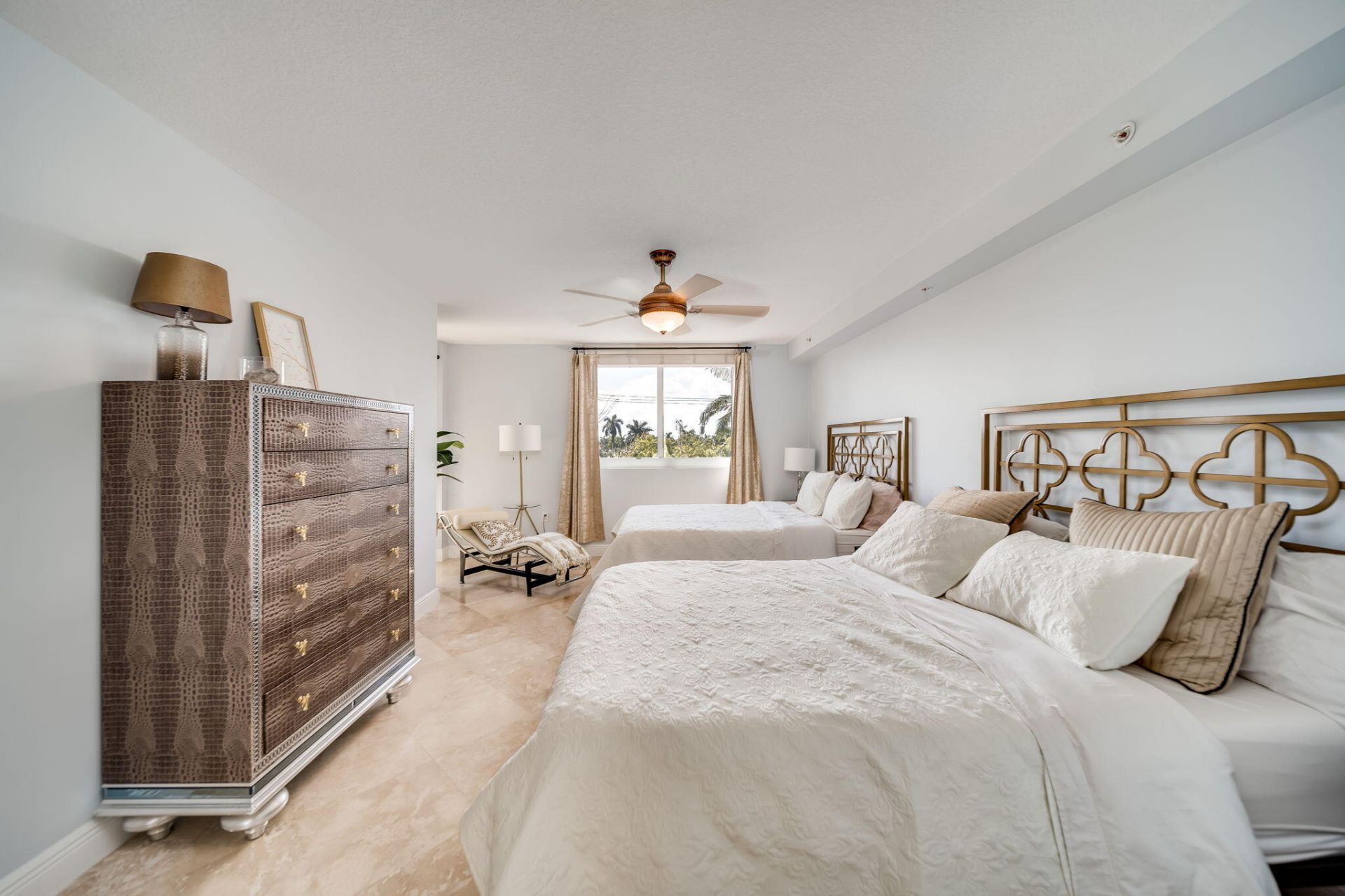 2011 N Ocean Boulevard, Unit 302, Fort Lauderdale, FL 33305 Photo