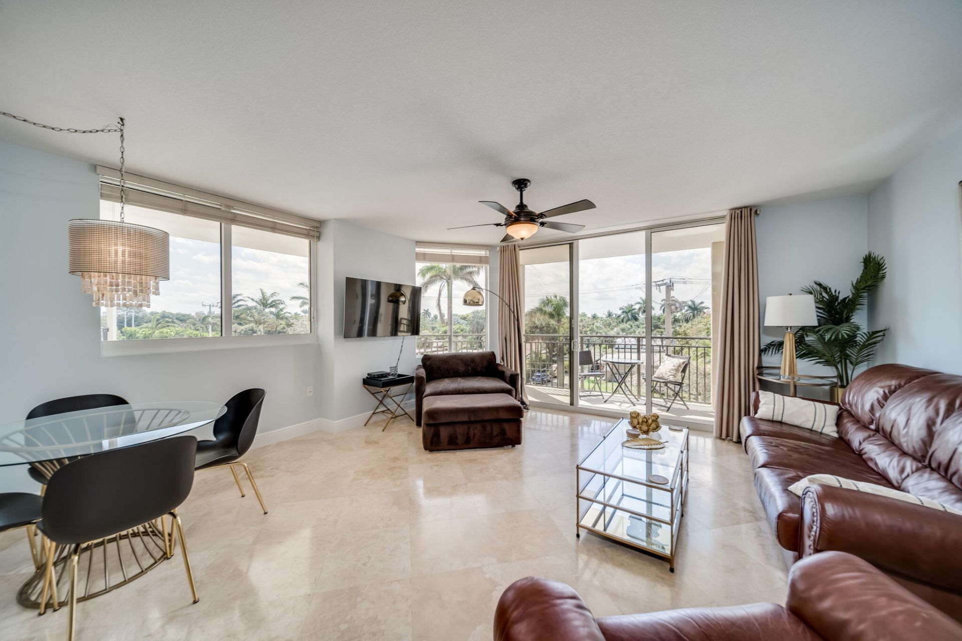 2011 N Ocean Boulevard, Unit 302, Fort Lauderdale, FL 33305 Photo