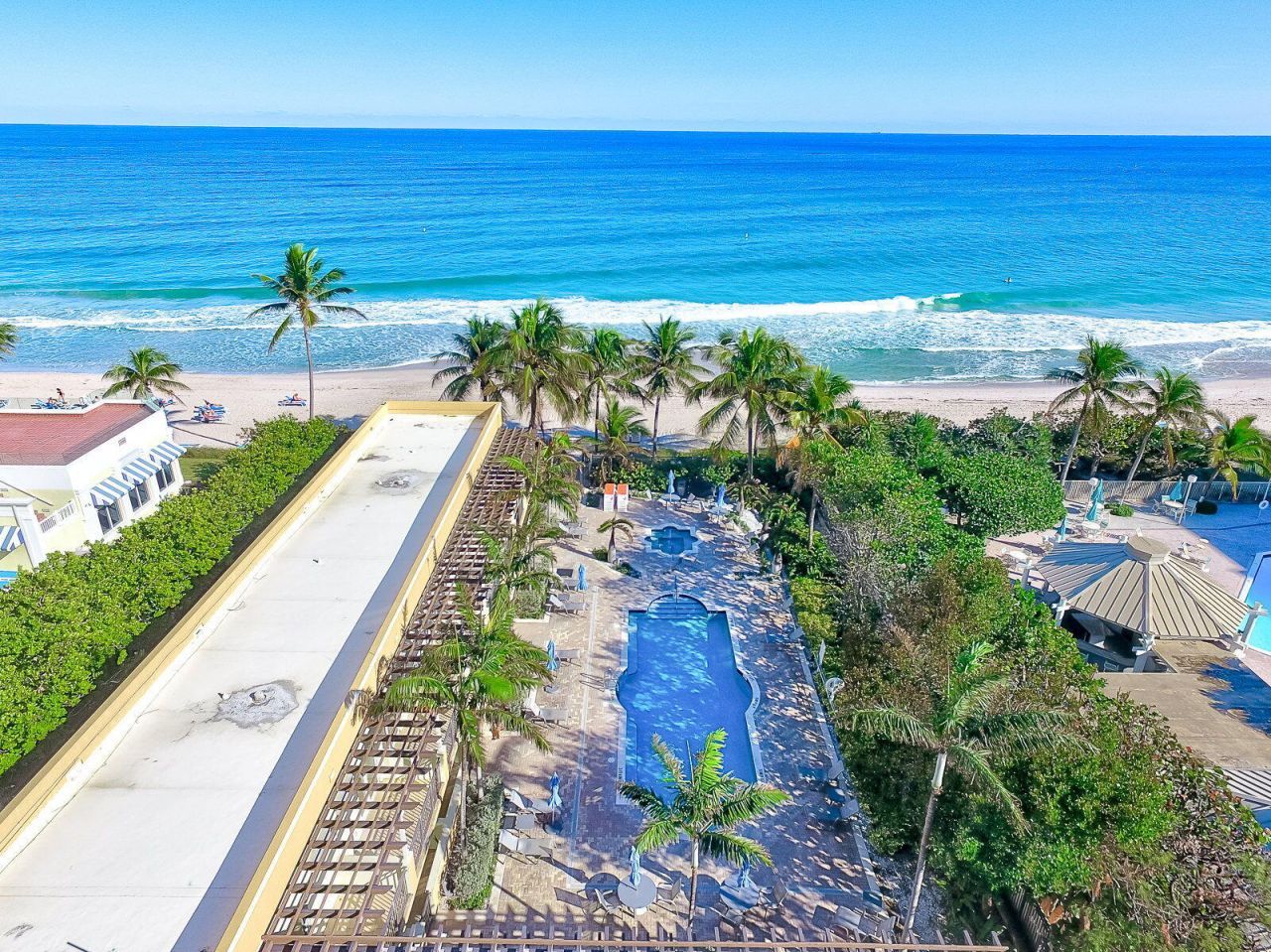 2011 N Ocean Boulevard, Unit 302, Fort Lauderdale, FL 33305 Photo