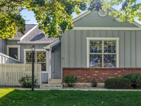 6886 Los Reyes Circle, Colorado Springs, CO 80918