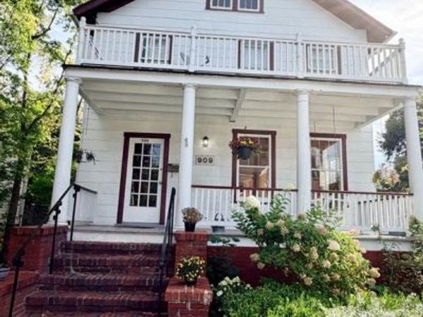 909 N IVY STREET, ARLINGTON, VA 22201