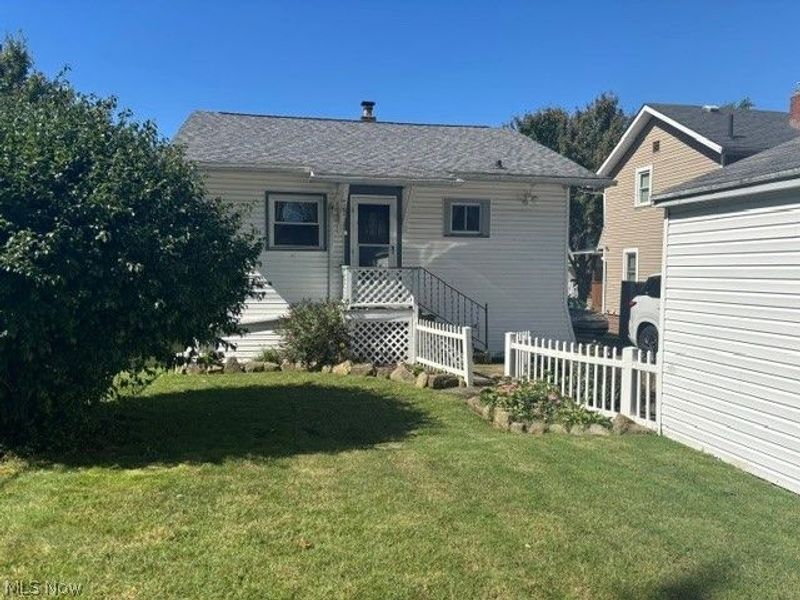 1131 Murray Avenue, Akron, OH 44310 Photo 5