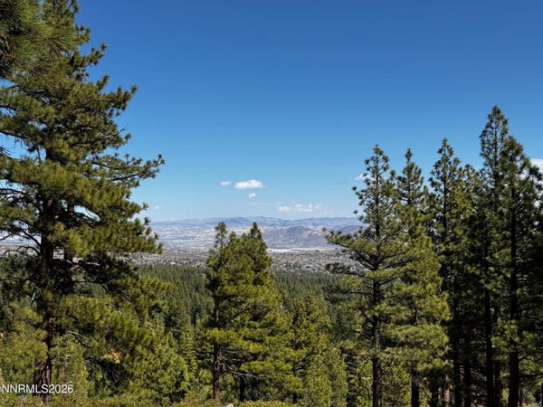 237 E Jeffrey Pine Road, Reno, NV 89511