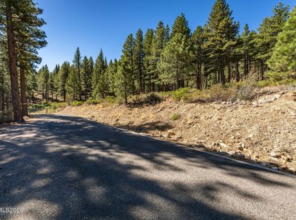 237 E Jeffrey Pine Road, Reno, NV 89511 Photo