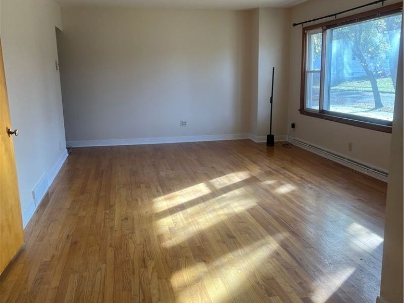 87 W Woodsdale Avenue, Akron, OH 44301 Photo 11