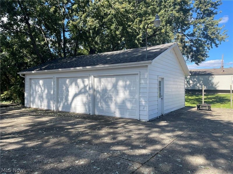 87 W Woodsdale Avenue, Akron, OH 44301 Photo 17
