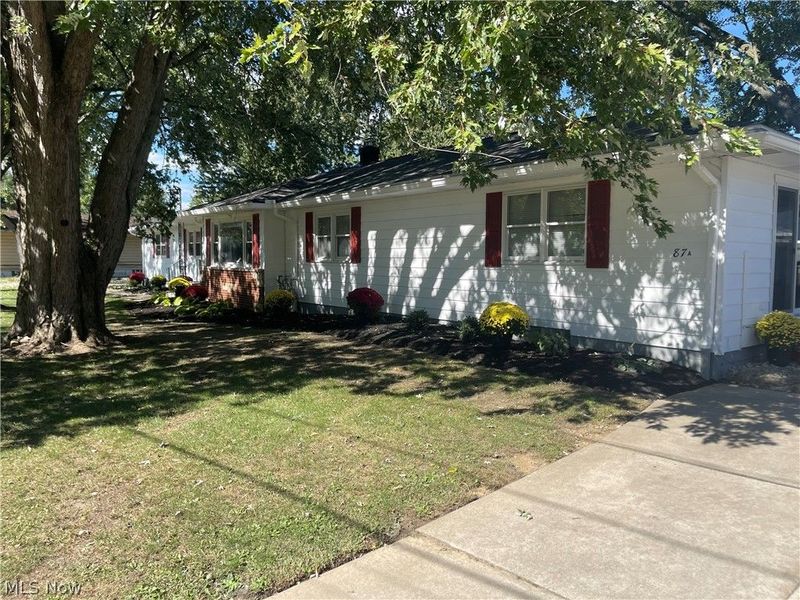 87 W Woodsdale Avenue, Akron, OH 44301 Photo 22