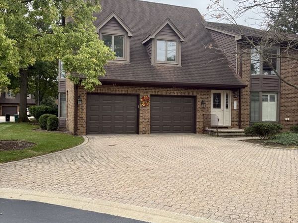 44 Queens Court , Unit 44, Westchester, IL 60154