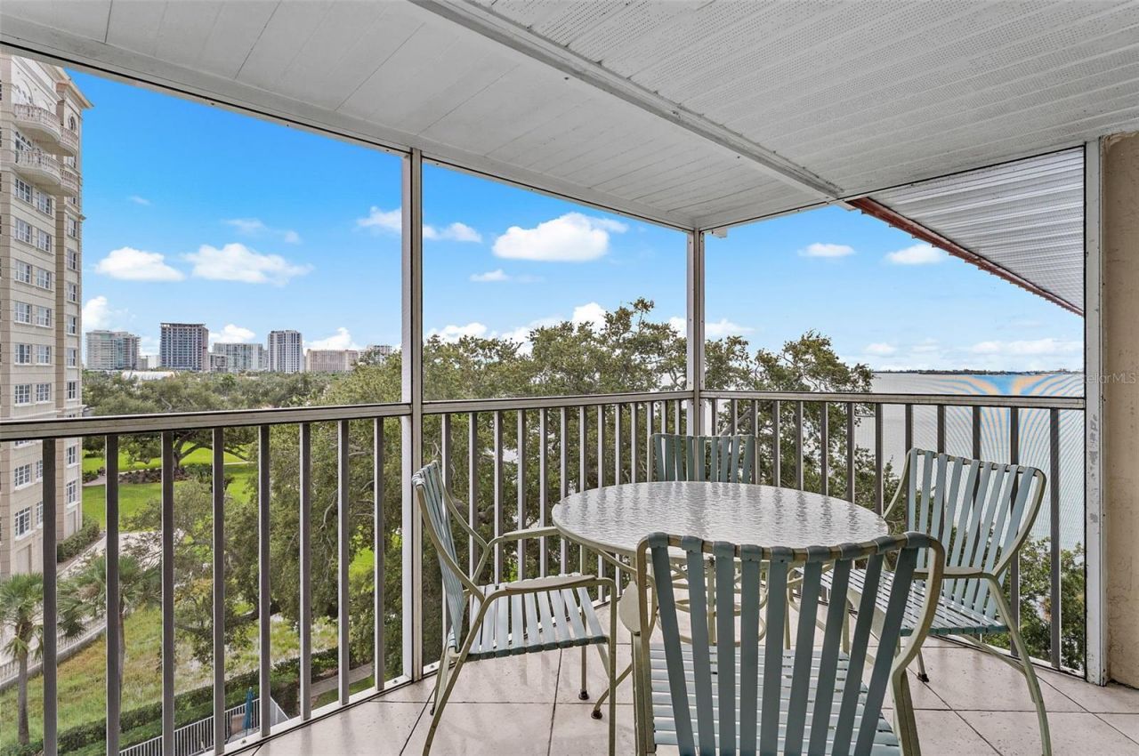 1100 Imperial Drive, Unit 603, Sarasota, FL 34236 Photo