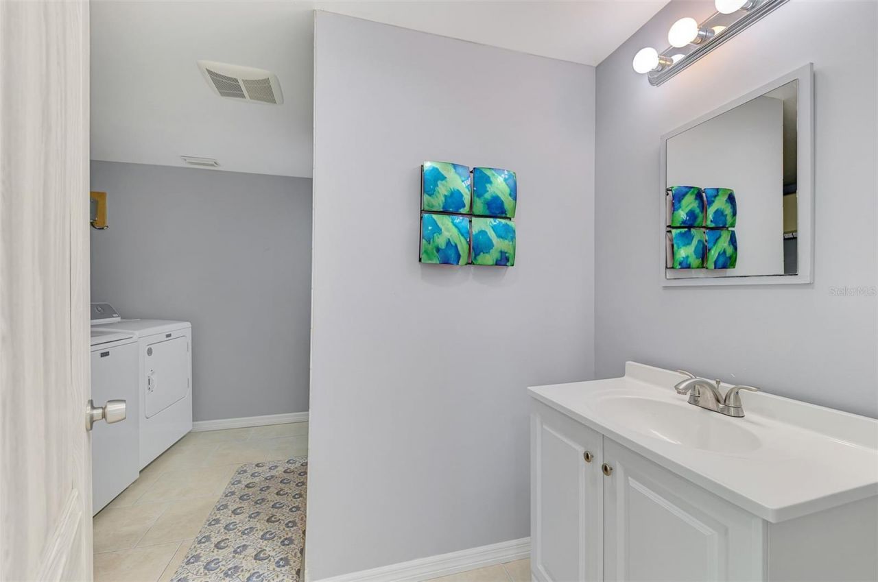 387 Avenida Milano, Sarasota, FL 34242 Photo