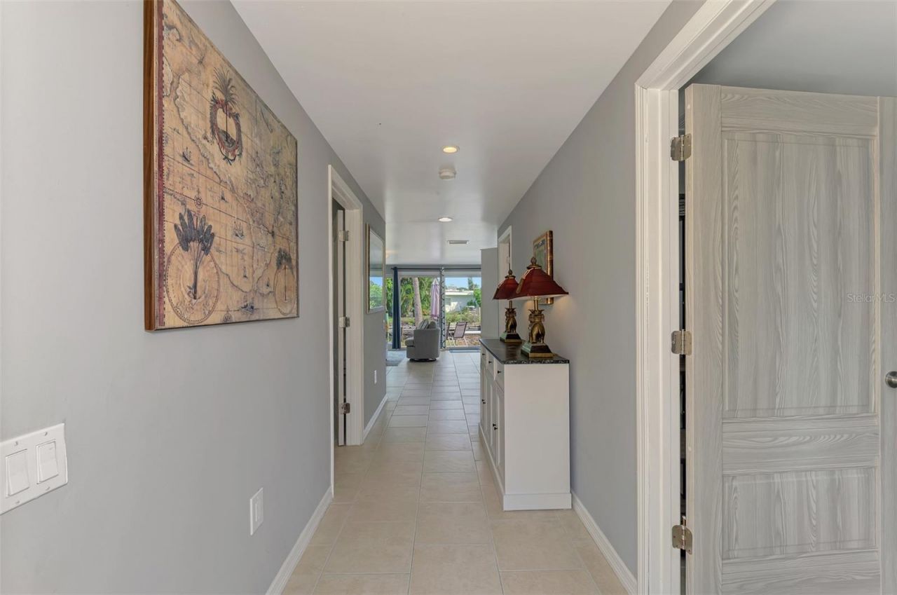 387 Avenida Milano, Sarasota, FL 34242 Photo