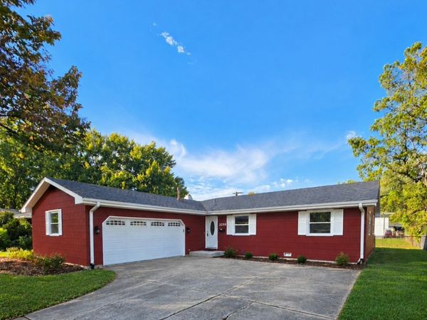 2059 Robert Street, Aurora, IL 60506
