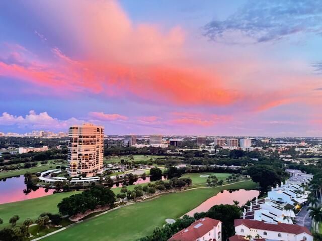 2000 Presidential Way, Unit PH5, West Palm Beach, FL 33401 Photo
