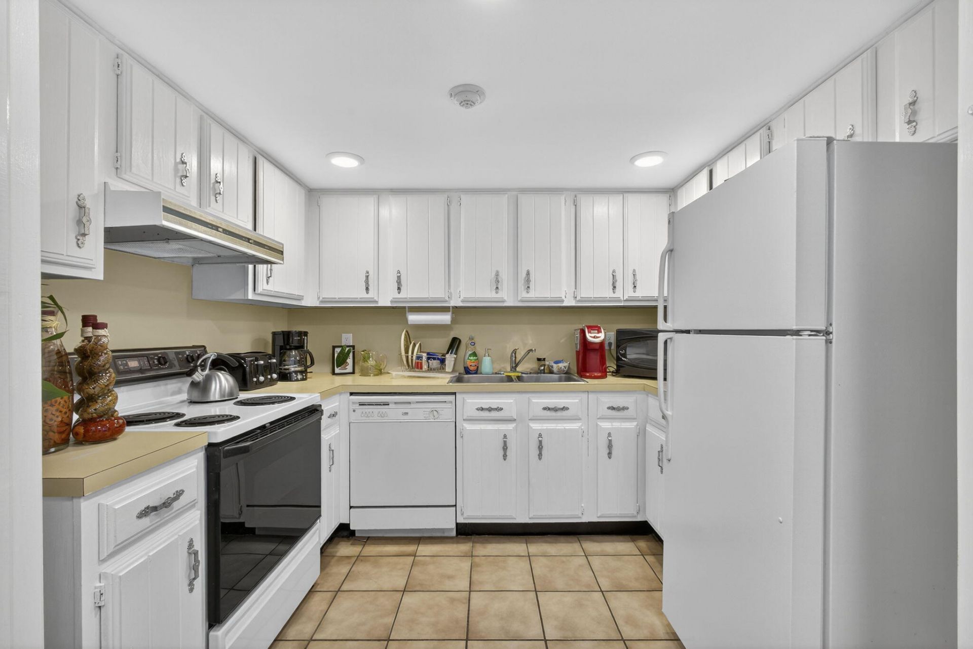 2000 Presidential Way, Unit PH5, West Palm Beach, FL 33401 Photo