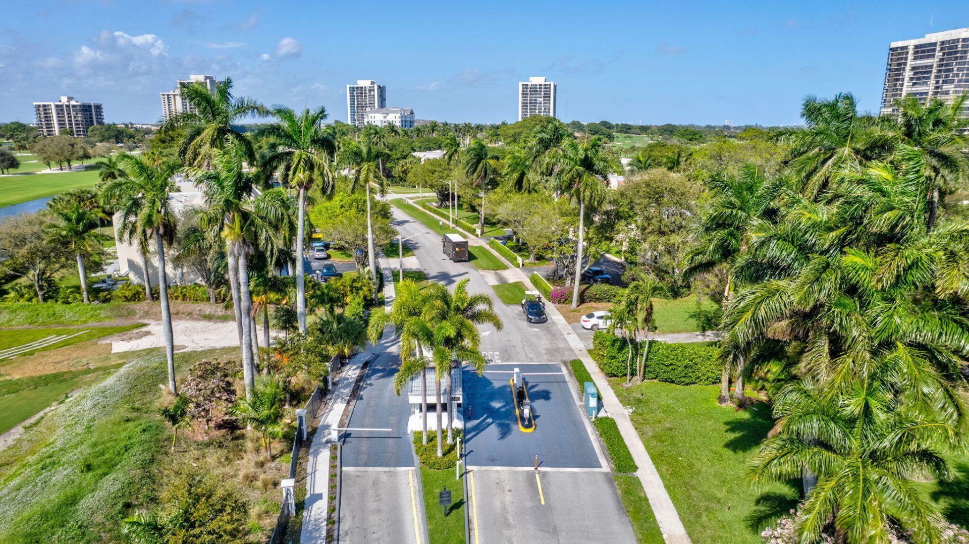 2000 Presidential Way, Unit PH5, West Palm Beach, FL 33401 Photo