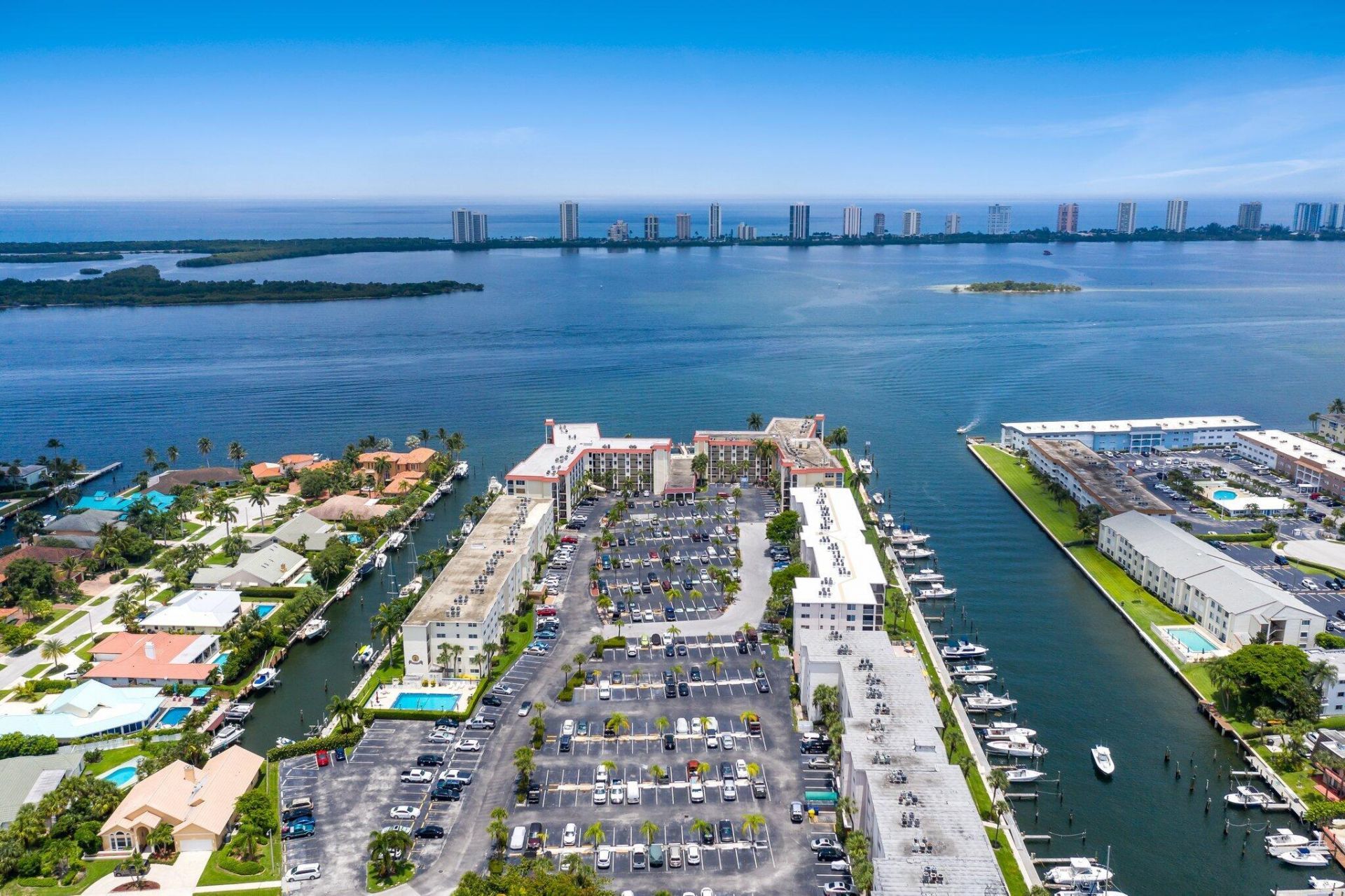 100 Paradise Harbour Boulevard, Unit 202, North Palm Beach, FL 33408 Photo