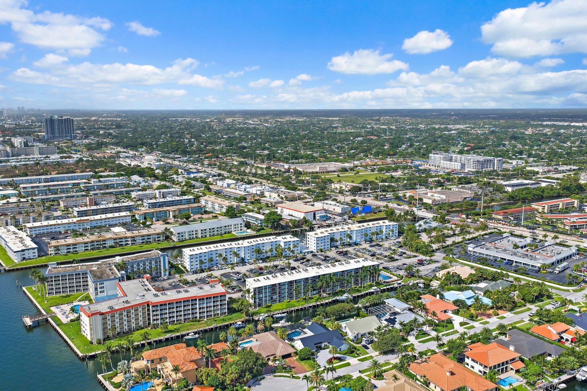 100 Paradise Harbour Boulevard, Unit 202, North Palm Beach, FL 33408 Photo