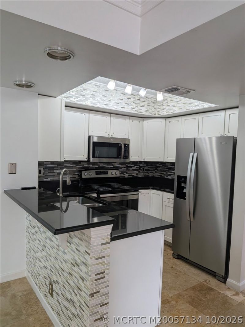 1526 SE Royal Green Circle , Unit 101, Port Saint Lucie, FL 34952 Photo