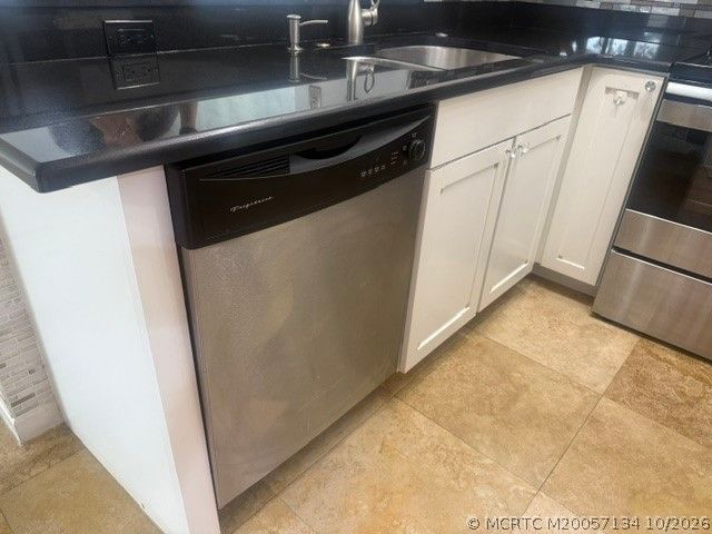 1526 SE Royal Green Circle , Unit 101, Port Saint Lucie, FL 34952 Photo