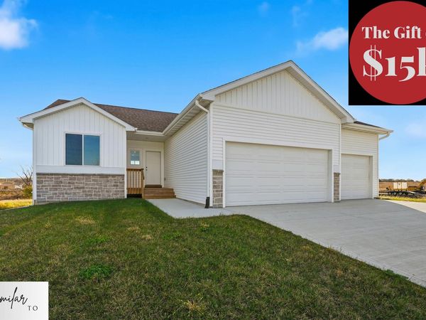 115 S Harvest Hill Ave, Sioux Falls, SD 57110