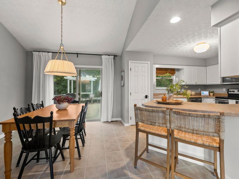 484 Ironhorse Drive, Delaware, OH 43015 Photo 9