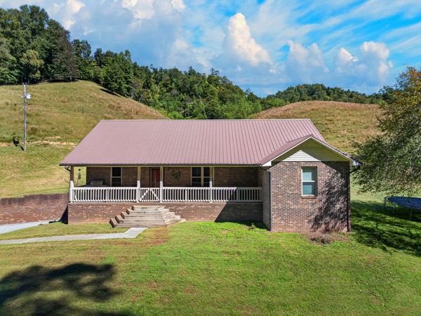 1417&1513 Sinks Road, Sneedville, TN 37869