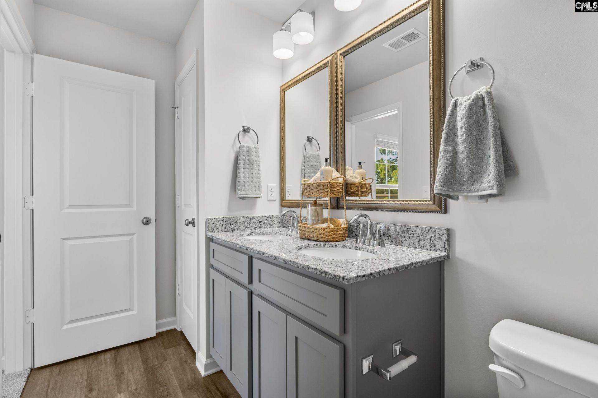 141 New Spring Way  Photo 15