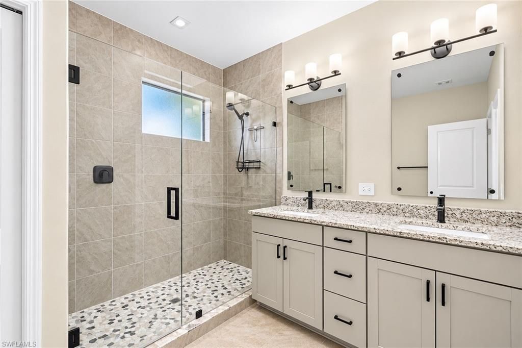 7524 Morgan Way , Naples, FL 34119 Photo